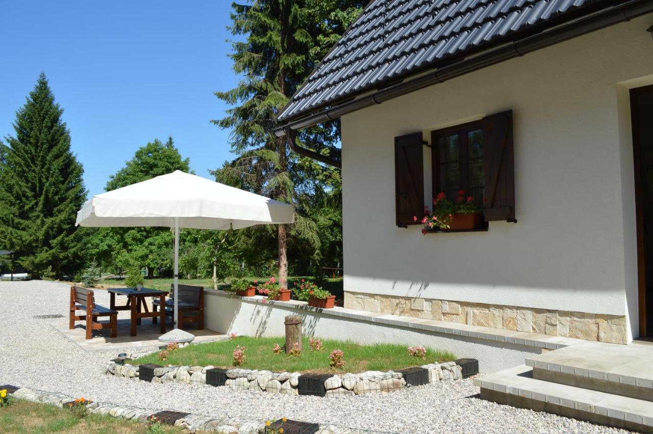 B&B Lady Of The Lake Jezerce Eksteriør bilde