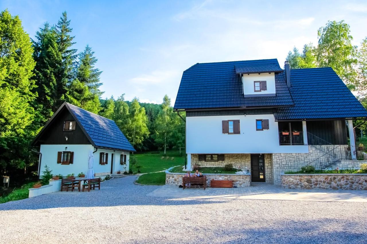 B&B Lady Of The Lake Jezerce Eksteriør bilde